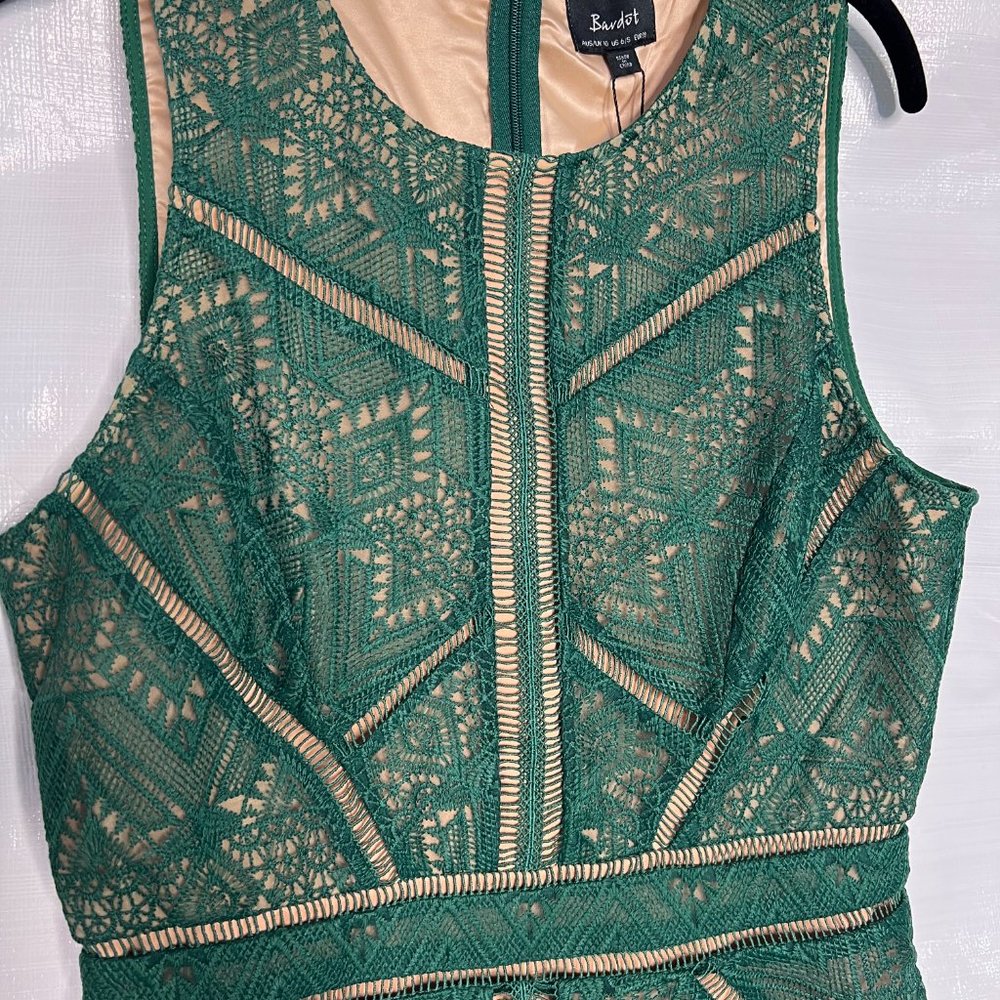 Bardot Green Lace Midi Dress - Picture 3 of 7